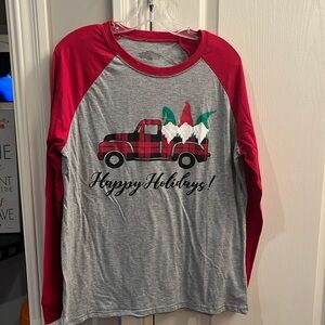 Holiday Baseball style shirt. Women size Large